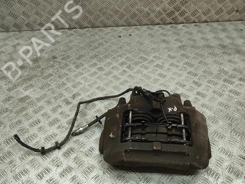 Used Left front brake caliper Left front brake caliper IVECO DAILY VI Platform/Chassis 35S21, 35C21, 40C21, 45C21, 50C21, 60C21, 65C21, 70C21 (205 hp) 33384219 33384219