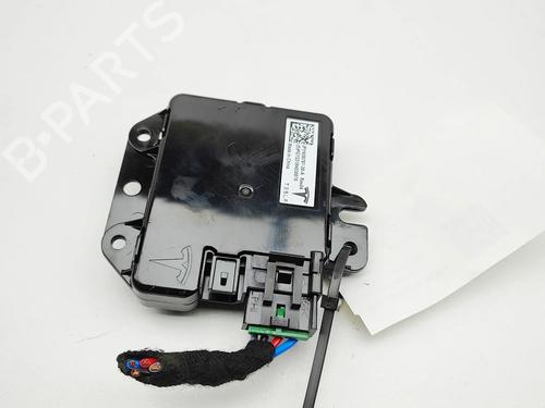 Electronic module TESLA MODEL Y (5YJY) Long Range All-wheel Drive | BP38782350M83 - Image 4