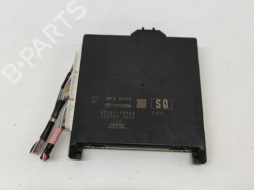 Used Electronic module LEXUS NX (_Z1_) 300h AWD (AYZ15, AYZ15_, AYZ15R) (197 hp) 28028903