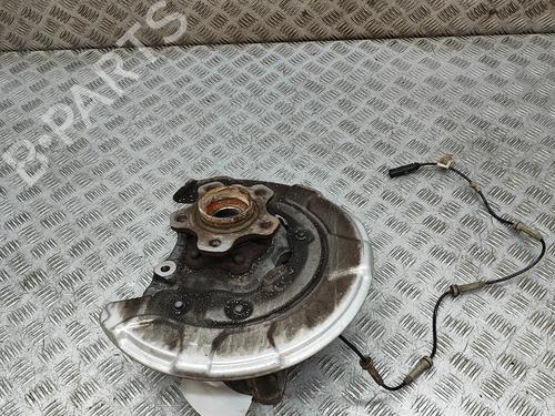 Used Right rear steering knuckle Right rear steering knuckle BMW 7 (G11, G12) 745 Le Plug-in-Hybrid xDrive (286 hp) 33392709 33392709