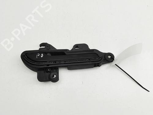 Used Front right exterior door handle Front right exterior door handle TESLA MODEL 3 (5YJ3) EV (283 hp) 33697664 33697664