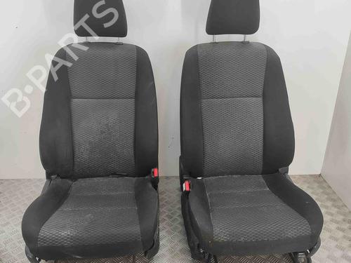 Seats set TOYOTA HILUX VIII Pickup (_N1_) 2.4 D 4WD (GUN125_, GUN125R) | BP29458549C78 