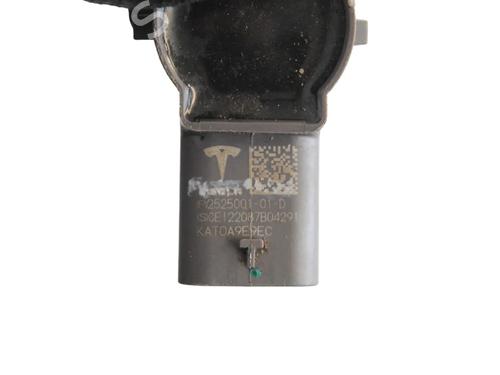 Electronic module TESLA MODEL Y (5YJY) EV Performance All-wheel Drive | BP33363220M83 - Image 5