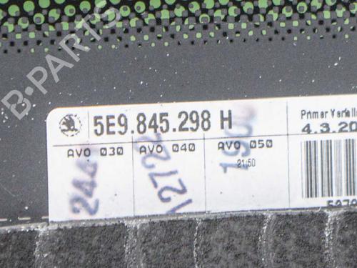 Rear right quarter glass SKODA OCTAVIA III Combi (5E5, 5E6) 2.0 TDI 4x4 | BP6768673C92 