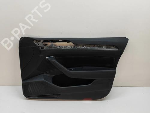 Używane Tapicerka drzwi przednich prawych VW PASSAT B8 Variant (3G5, CB5) 1.4 GTE Hybrid (218 hp) 25912764