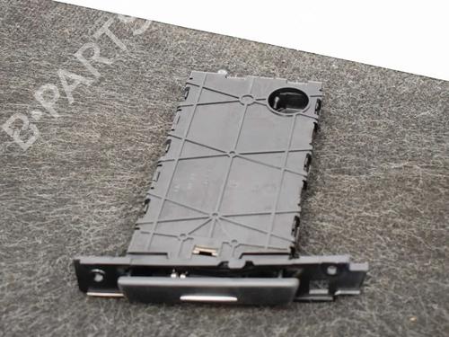 Used Cup/Object holder Cup/Object holder BMW 3 (E90) 320 i (156 hp) 6743258 6743258