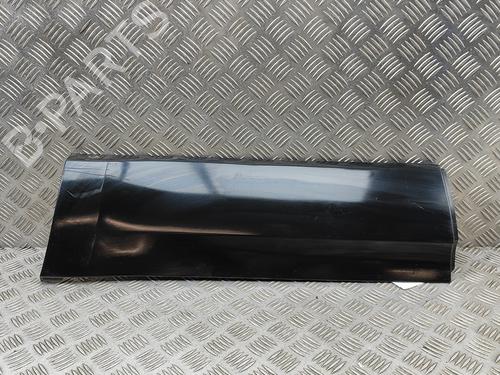Used Door moulding trim LAND ROVER DISCOVERY V (L462) 3.0 Td6 4x4 (258 hp) 30178179