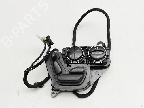 Used Switch Switch MERCEDES-BENZ SL (R230) 350 (230.467) (245 hp) 33549434 33549434