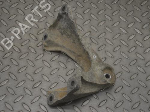 Used Engine mount BMW 4 Convertible (F33, F83) 435 i (306 hp) 30249070