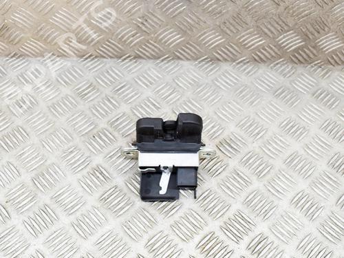 Used Tailgate lock VW GOLF VII (5G1, BQ1, BE1, BE2) 2.0 GTI (230 hp) 10557842