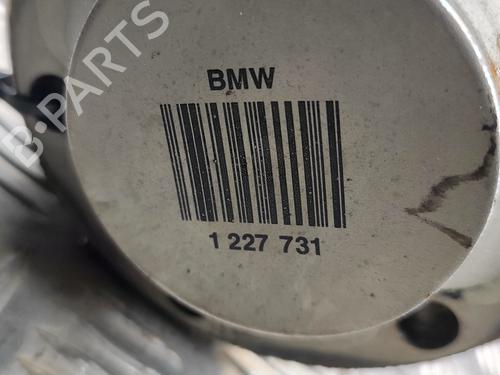 Left rear driveshaft BMW 7 (E38) 750 i, iL | BP28566748M40