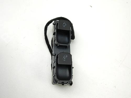 Switch TESLA MODEL Y (5YJY) Long Range All-wheel Drive | BP38565412I30 - Image 3