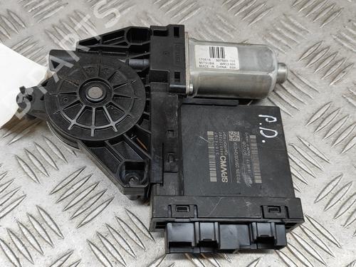 Used Right front window motor VOLVO XC90 II (256) D5 AWD (235 hp) 25216724