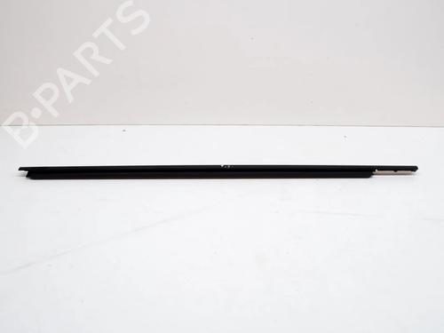 Dørliste LAND ROVER RANGE ROVER VELAR (L560) 2.0 D180 TD4 4x4 (180 hp) 14632916