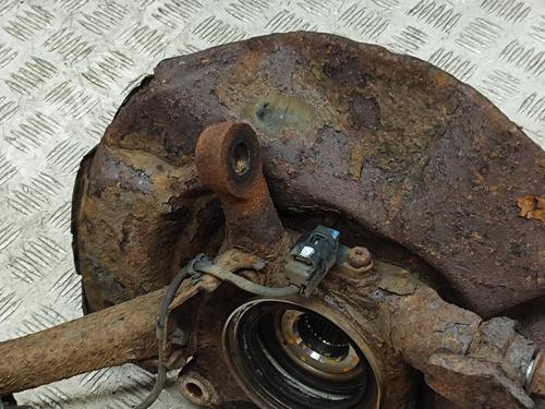 Left front steering knuckle TOYOTA LAND CRUISER PRADO (_J12_) 3.0 D-4D (KDJ120, KDJ125) | BP26890927M25 