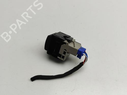 Switch TOYOTA C-HR (_X2_, _H2_) Hybrid (ZYX20) | BP30108469I30