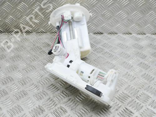 Used Fuel pump Fuel pump TOYOTA C-HR (_X1_) 1.8 Hybrid (ZYX10_, ZYX11_, ZYX10R, ZYX11R) (122 hp) 27749654 27749654
