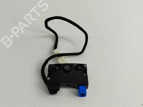 Used Camera TESLA MODEL Y (5YJY) EV Rear-Wheel Drive (299 hp) 32754779