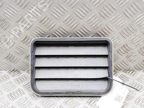 Used Grille Grille 39073598 39073598