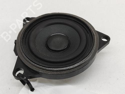 Used Speaker VOLVO XC60 II (246) D4 (190 hp) 28552671