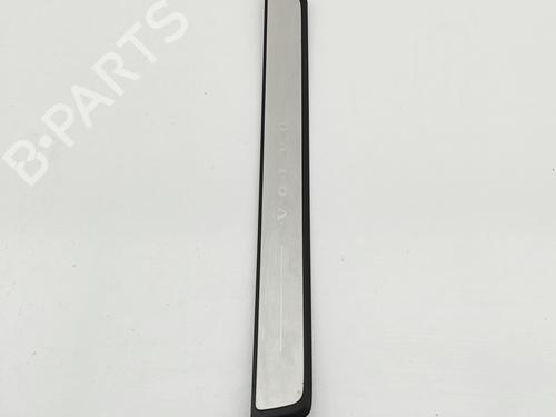 Step VOLVO XC40 (536) T3 | BP30257642C149