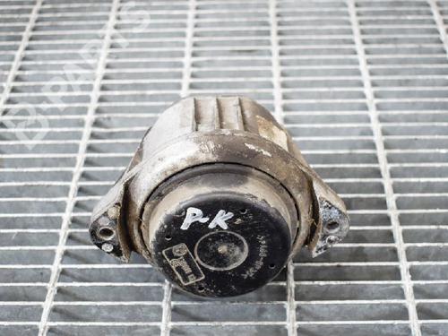 Used Engine mount Engine mount BMW 3 Coupe (E92) 330 xi (258 hp) 8827592 8827592