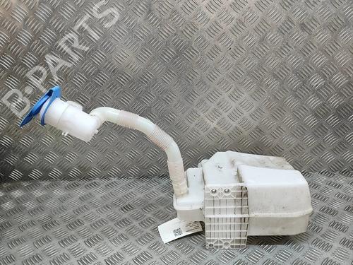 Used Windscreen washer tank Windscreen washer tank SKODA YETI (5L) 2.0 TDI (110 hp) 22998527 22998527