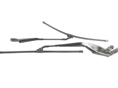 Used Front windshield wiper arm Front windshield wiper arm MERCEDES-BENZ SL (R230) 500 (230.475) (306 hp) 33347431 33347431