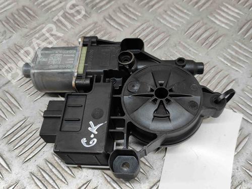 Rudehejsemotor bagstkærm venstre VW TAIGO (CS1) 1.0 TSI (110 hp) 27788152