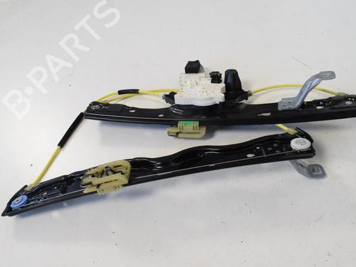 Used Front right window mechanism Front right window mechanism LAND ROVER RANGE ROVER VELAR (L560) 2.0 P300 Si4 4x4 (300 hp) 33338901 33338901