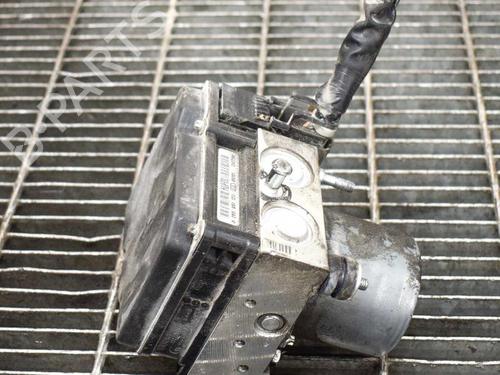 Used ABS pump SUBARU FORESTER (SH_) 2.0 D AWD (SHH, SHD, SHN) (147 hp) 6758708