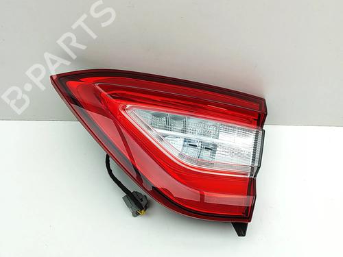 Used Right tailgate light MASERATI LEVANTE SUV (M161) 3.0 D Q4 (250 hp) 27205639