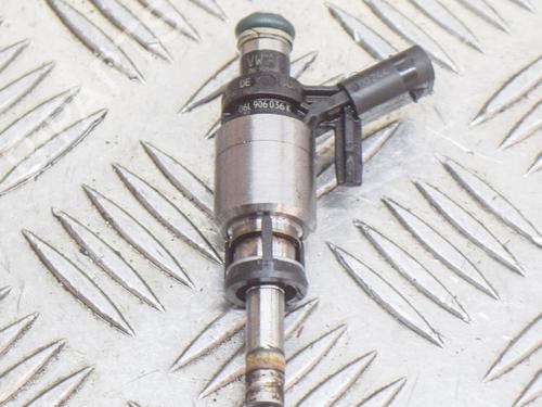 Used Injector VW GOLF VII (5G1, BQ1, BE1, BE2) 2.0 GTI (220 hp) 7266723