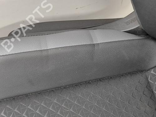 Seats set NISSAN JUKE (F16_) DIG-T 117 | BP28550664C78
