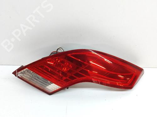 Used Right tailgate light Right tailgate light FORD FOCUS II Convertible 2.0 TDCi (136 hp) 36046033 36046033
