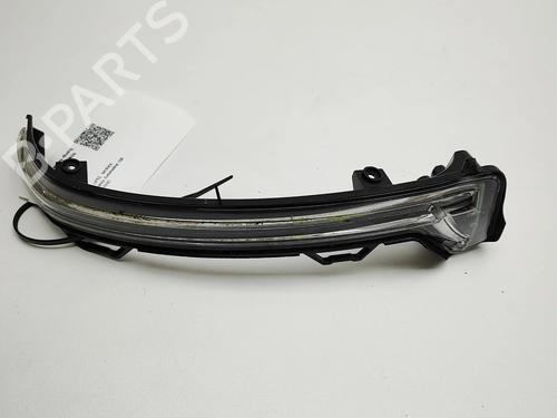 Used Left side indicator Left side indicator 37029407 37029407