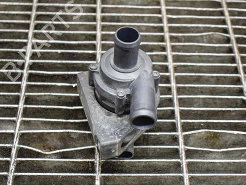 other-volvo-v40-hatchback-525-d2-31320347-2012-2013-2014-2015-2016-2017-2018-2019-14612791 main image