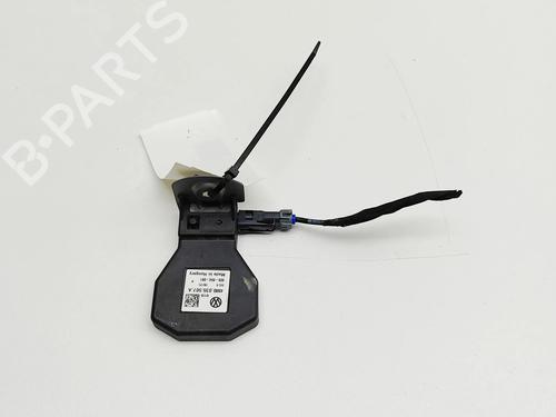Base antenna Base antenna AUDI Q6 E-TRON (GFB) e-tron quattro (387 hp) 37445063 37445063