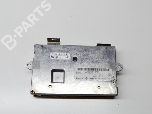 radio-audi-a6-c6-avant-4f5-30-tdi-quattro-audi-4f0910731d-4e0035729-2004-2005-2006-2007-2008-2009-2010-2011-11181146 main image