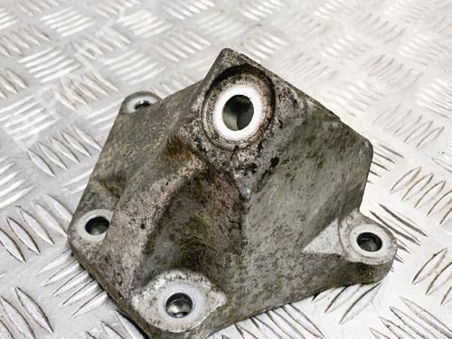 Support BMW 5 (F10) 550 i xDrive | BP14613525C155 
