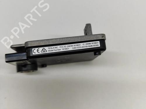 Electronic module TESLA MODEL Y (5YJY) EV Performance All-wheel Drive | BP32754466M83 - Image 7