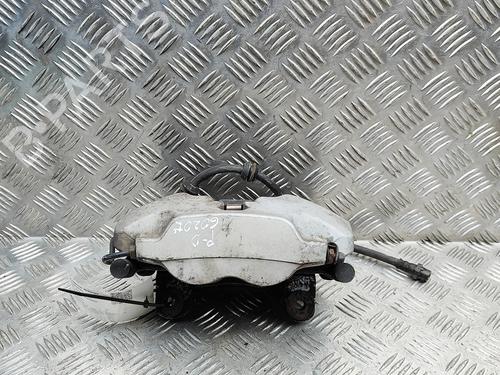 Used Right front brake caliper Right front brake caliper BMW X5 (G05, F95) xDrive 30 d (249 hp) 33390601 33390601