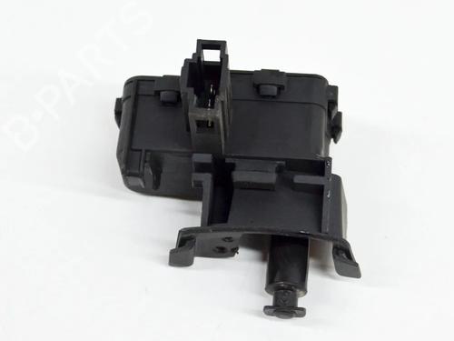 fuel-flap-audi-q5-8rb-20-tdi-quattro-8k0862153f-2008-2009-2010-2011-2012-2013-2014-2015-2016-2017-2018-2019-8843876 main image