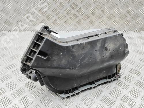 Used Fuse box Fuse box AUDI Q5 (8RB) 2.0 TDI quattro (177 hp) 40152061 40152061