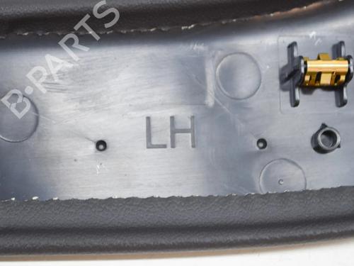 Middle console TESLA MODEL Y (5YJY) EV Performance All-wheel Drive | BP27752681I22  - Image 5