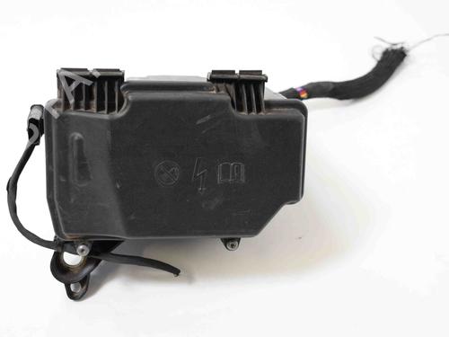 Used Fuse box MERCEDES-BENZ E-CLASS Coupe (C238) E 220 d (238.314) (194 hp) 30257195