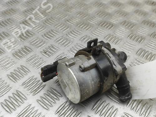 Used Auxiliary water pump Auxiliary water pump PORSCHE PANAMERA (971) 2.9 4 E-Hybrid (97ABE1, 97BBE1, 97ABX1) (462 hp) 33624750 33624750