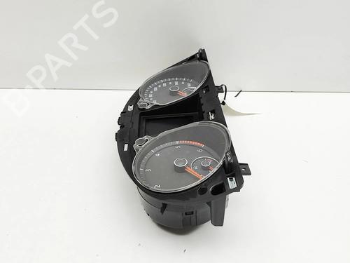 Instrument cluster VW PASSAT B7 (362) 2.0 TDI | BP31687388C47