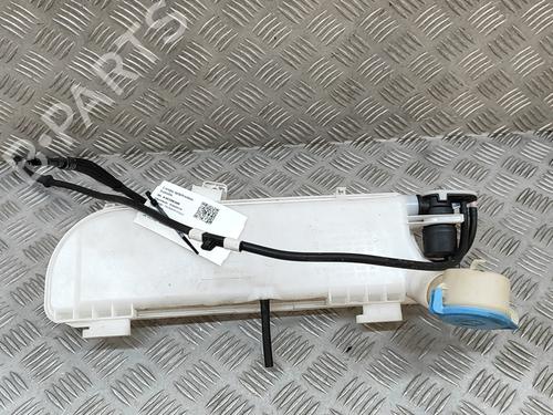 Used Windscreen washer tank PEUGEOT 3008 III (KA_, KB_, KC_) e-210 (KCZKZX) (213 hp) 28559104