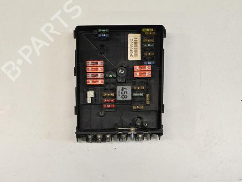 Fuse box VW GOLF V (1K1) 1.9 TDI | BP6727501E1 